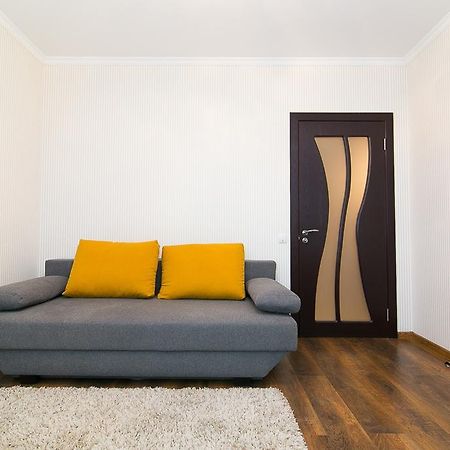 VIP Apartment on Ilinska Sumy Exteriör bild